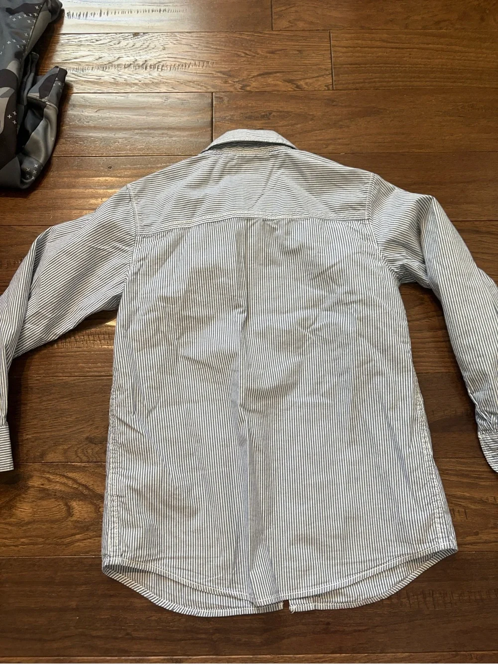 Carter's Men's Blue and White Pinstripe Button-Down Shirt